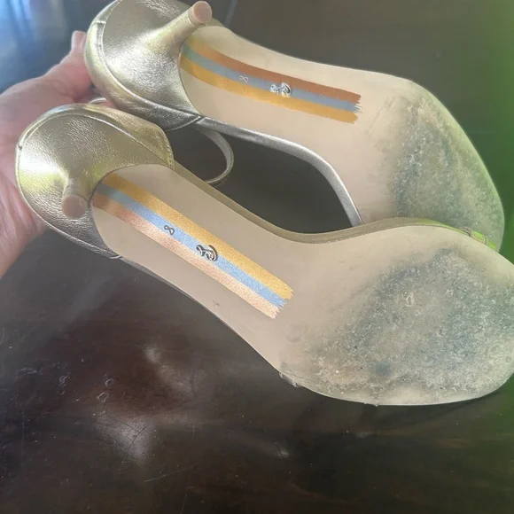 Sam Edelman gold stappy kitten heel sandal
Box included - Picture 4 of 5